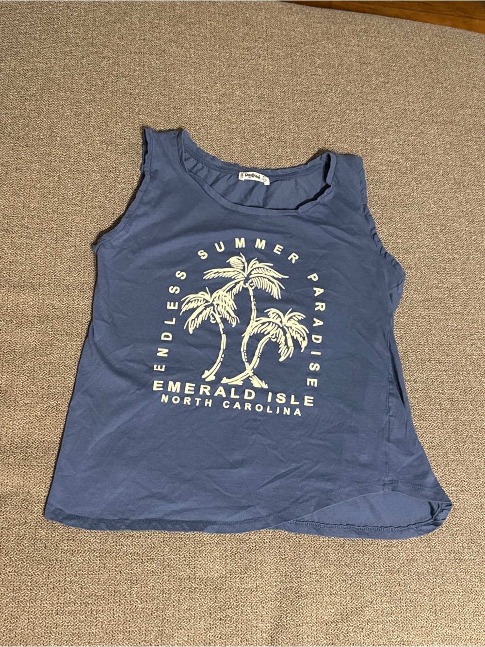 Emerald Isle Graphic Tank Top - Women's Blue